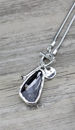 HARMONIE COLLECTIONS Silver Necklace with Smokey Grey Crystal