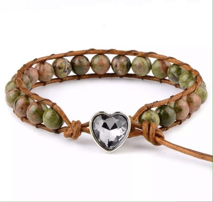 HARMONIE COLLECTIONS Natural Gemstones Bracelet with Leather and Heart Closure
