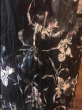 Load image into Gallery viewer, CORDELIA ST Dress Shirt Set - Black Floral
