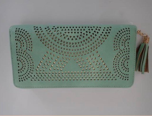 FREE SPIRIT AUSTRALIA Laser Cut Out Detail Zip Wallet - Mint