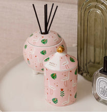 Load image into Gallery viewer, MOSS ST Ceramic Diffuser 350ml - Pink Sugar
